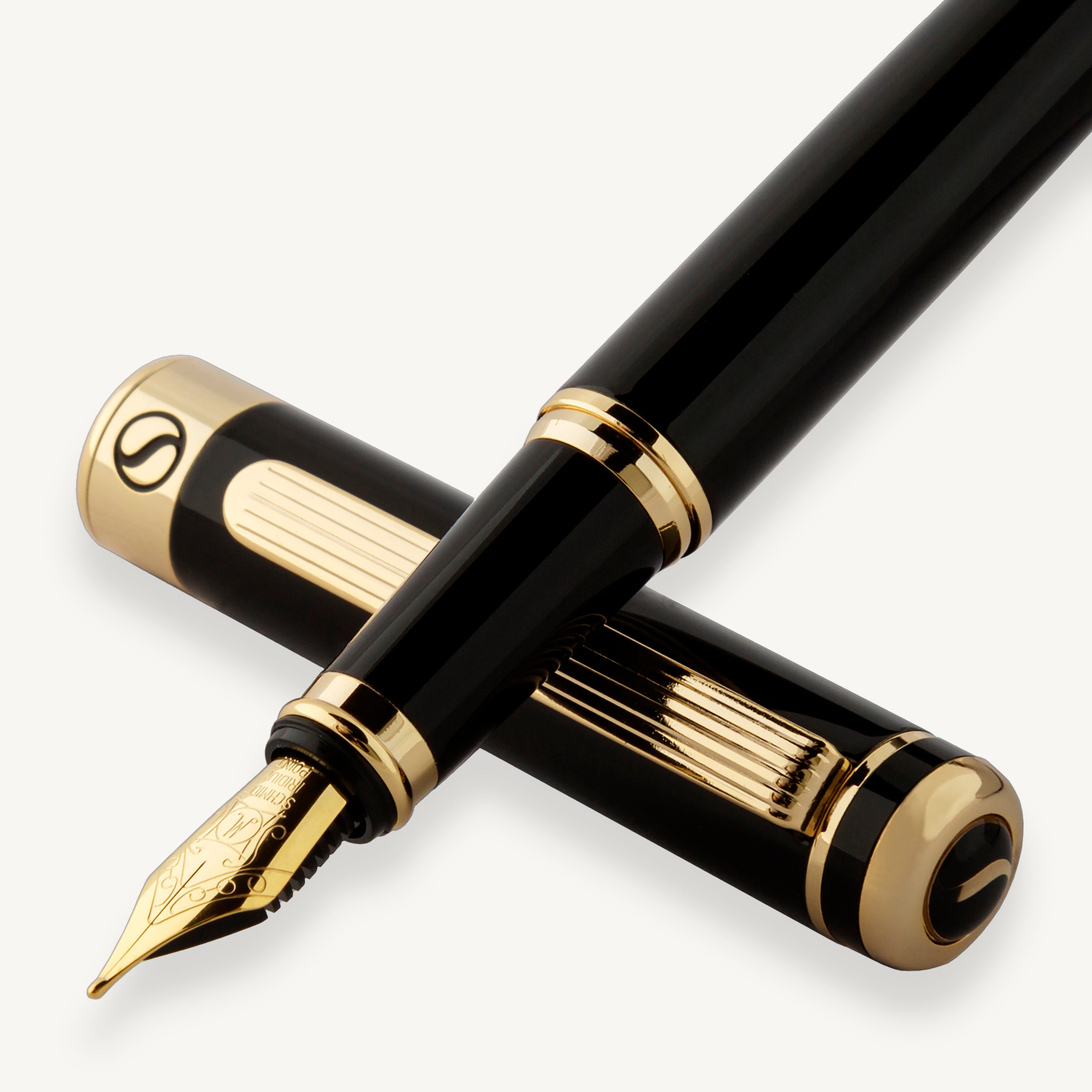 Scriveiner Classic Black Lacquer Fountain Pen - Medium Nib