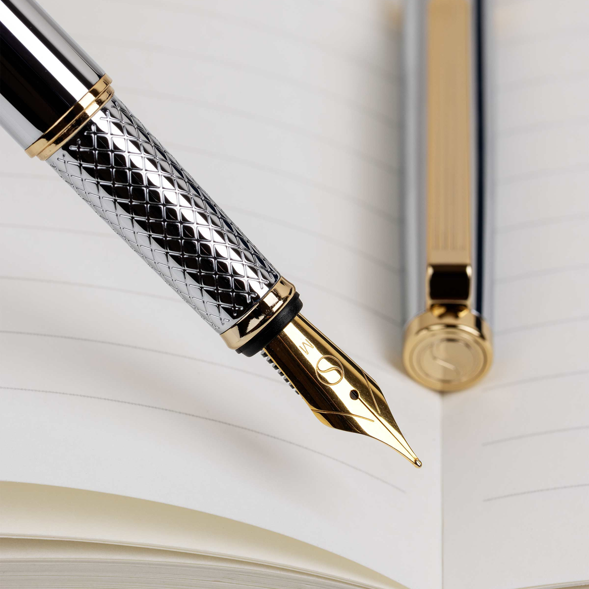 Scriveiner Premium Daily Silver Gold Fountain Pen (Fine Nib)