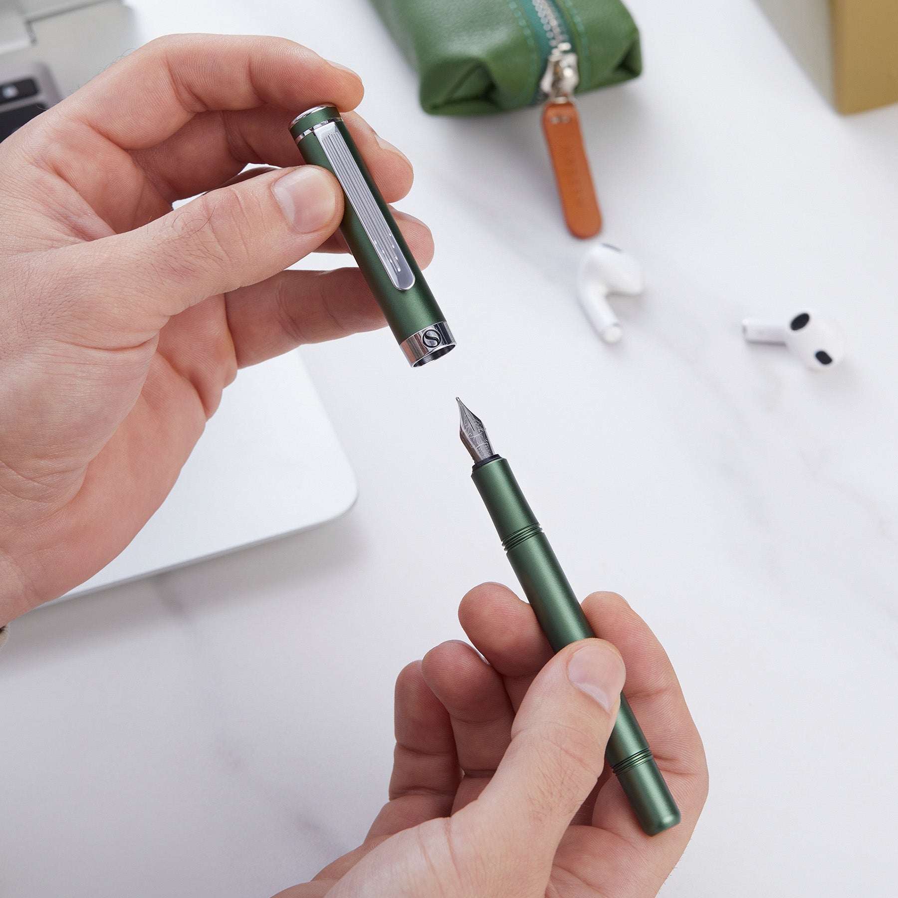 Scriveiner Pocket Pen Matt Green Fountain Pen - Fine Nib