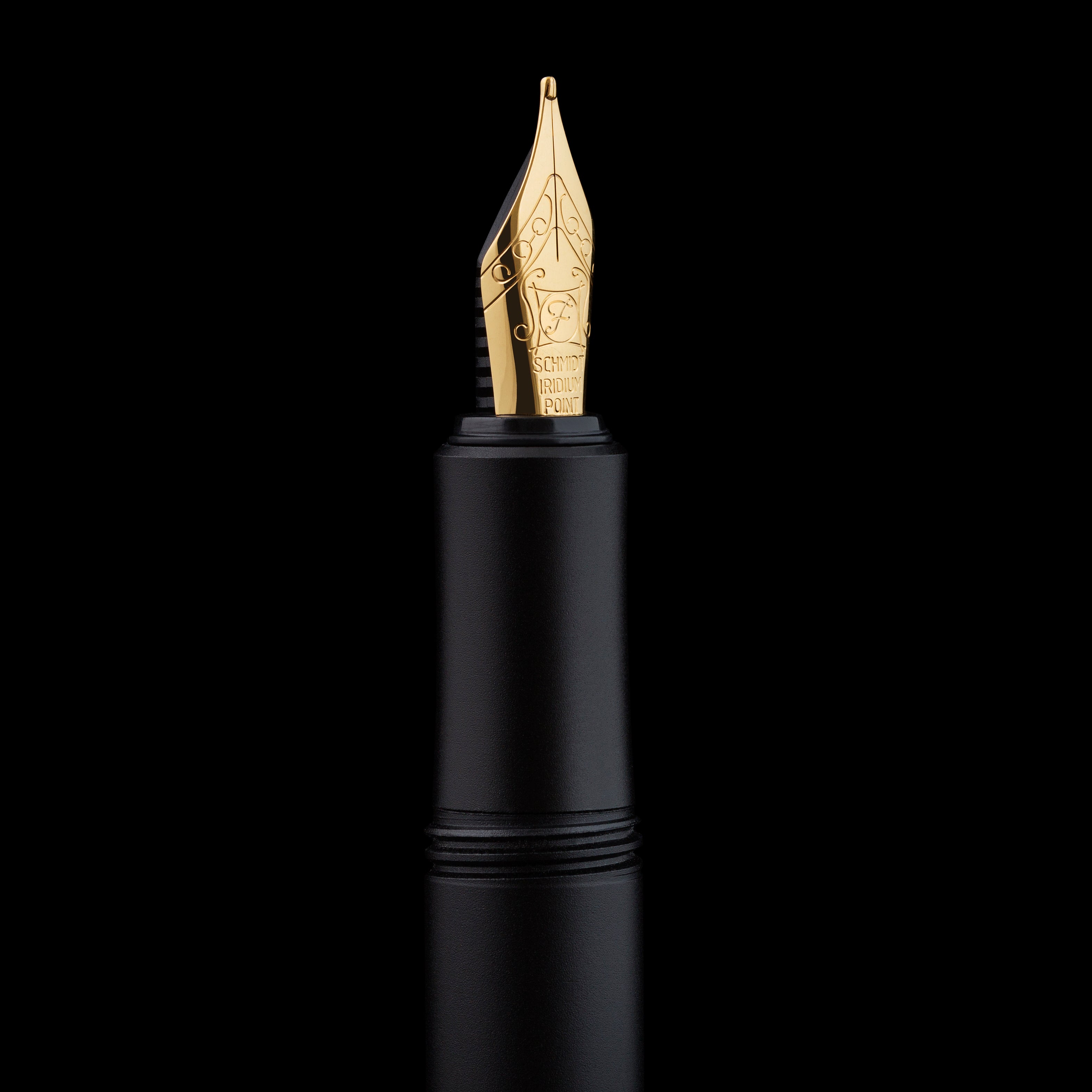 Scriveiner Pocket Pen Black Gold Fountain Pen - Medium Nib